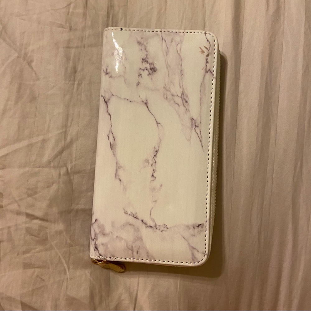 Kiki LaRue Wallet